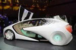 آینده اتومبیل های شیشه ای