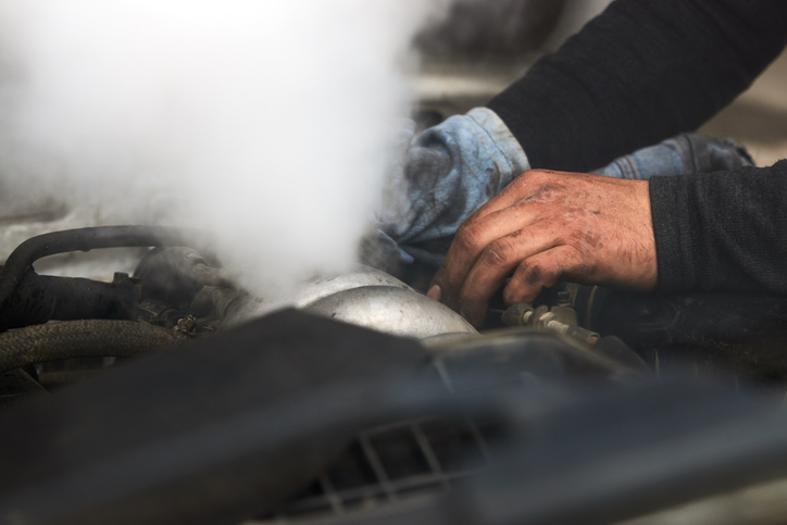 علل و نشانه های گرم شدن بیش از حد موتور